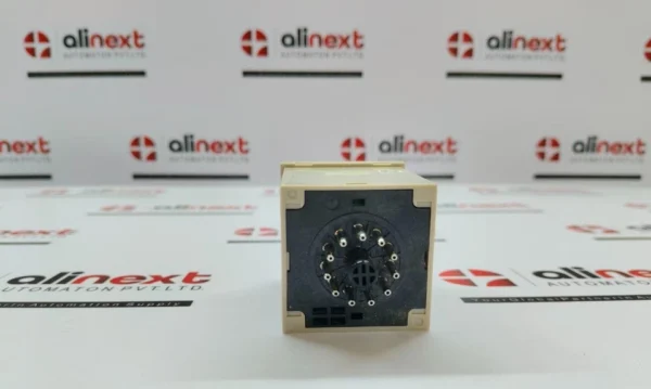 Omron H3CR-A Solid-State Timer Relay 0-1.2min