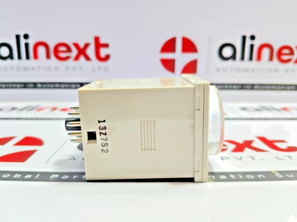 Omron H3CR-A series multi-functional solid-state timer 0-30sec