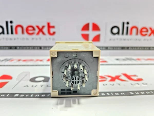 Omron H3CR-A series multifunction solid-state timer 0 to 3 sec