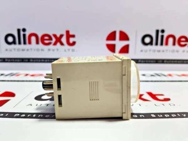 Omron H3CR-A solid-state multi-functional timer 0 to 1.2 min