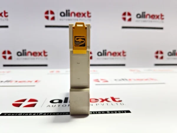 Omron H3DS-ML multi-function time delay relay 0.1-120h 24-230VAC 50/60Hz 