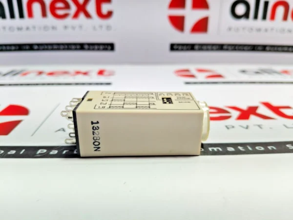 Omron H3YN-4 solid-state timer 0 to 1.0