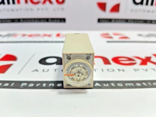 Omron H3YN-4 solid-state timer 0 to 1.0