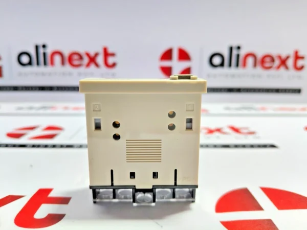 Omron H7ET-N time counters 23Y22HI