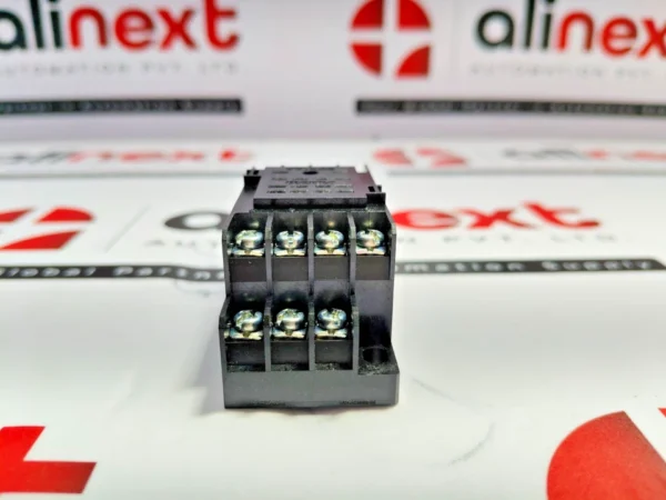 Omron PYF14A DIN rail power relay socket base Max.5A250V