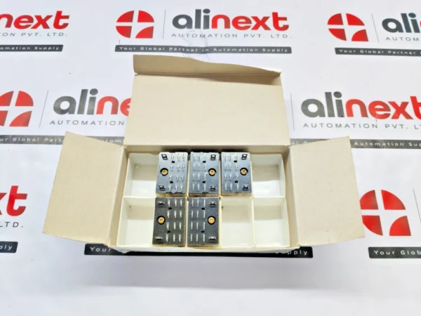  Omron Type LY4N relay 200/220VAC