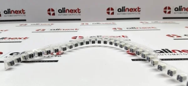 Pack of 50x Mouser Electronics 5985-AFK50V10-F Aluminium Electrolytic Capacitors