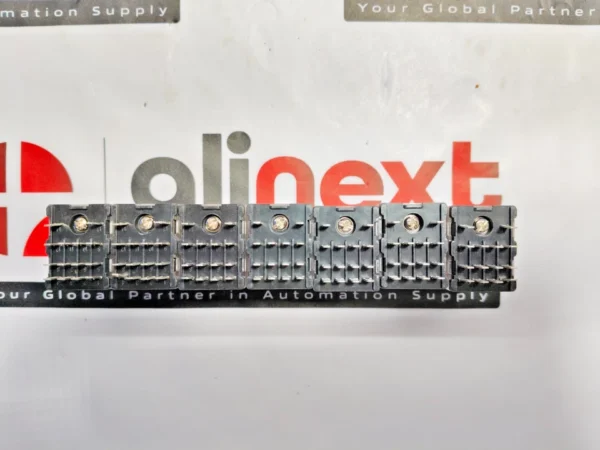 Schneider Electric 792XDX3M4L-24D Harmony RXG interface relays 24VDC