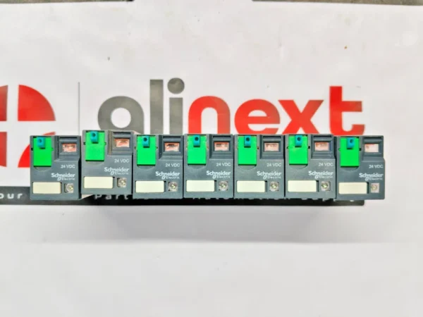 Schneider Electric 792XDX3M4L-24D Harmony RXG interface relays 24VDC