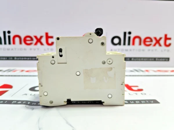 Schneider Electric C60H C16 miniature circuit breaker 400V