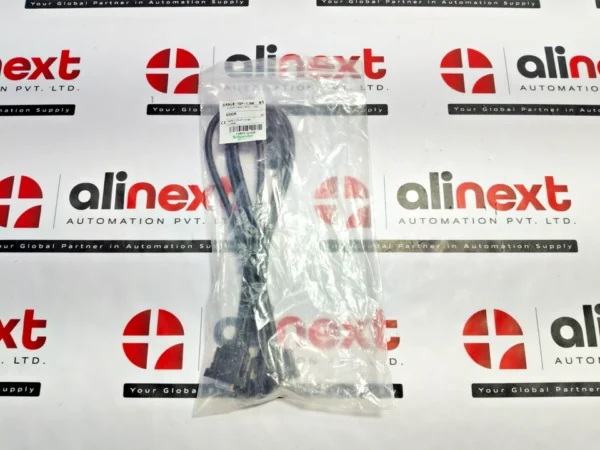 Schneider Electric CABLE-15-01H D-Sub Cable-15P-1.5M