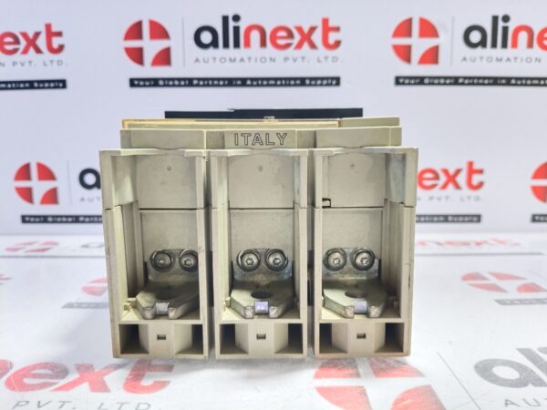 Schneider Electric Compact NSX 630NA Compact Circuit Breaker 800V 50/60Hz