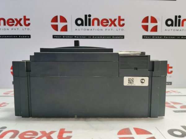 Schneider Electric Compact NSX630NA switch-disconnector