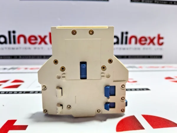 Schneider Electric LAD8N11 auxiliary contact block 10A 690V