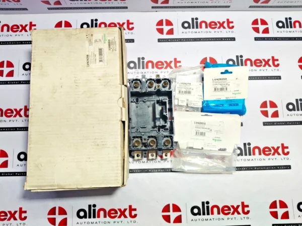 Schneider Electric LV429289 ComPact NSX 3P plug-in base kit  