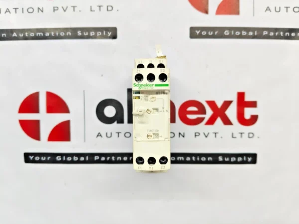 Schneider Electric RE7ML11BU Multi Function Timer Relay