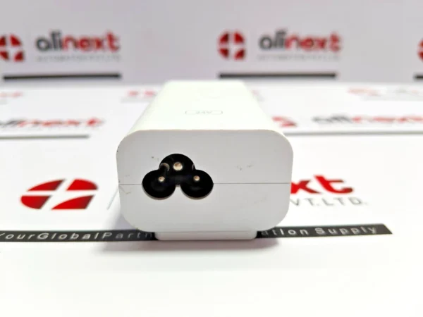 Ubiquiti POE-24-12W-G-WH Injector Gigabit Power Supply 100-240V 50/60Hz 0.3A