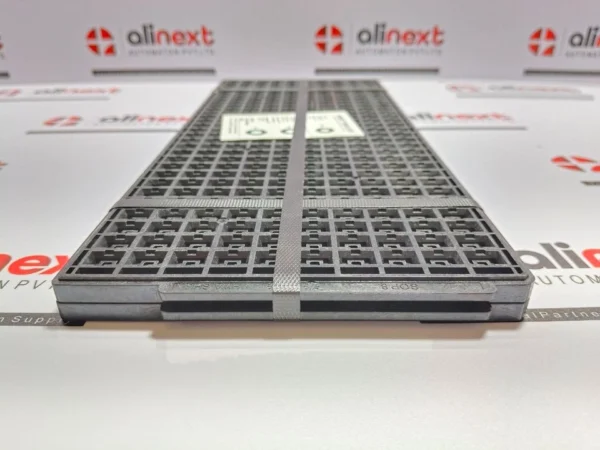 Winbond  W25Q64JVSSAQ Moisture-Sensitive Devices Vacuum-Sealed Bag