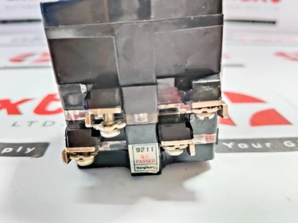 Yongsung Electric C2201 Cam Switch 10A 250VACV