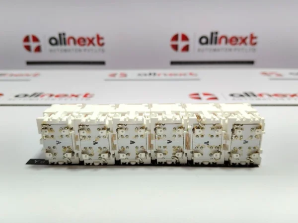 6X Fuji Electric AG23-ZAE3-W Command Switch Lighting Block