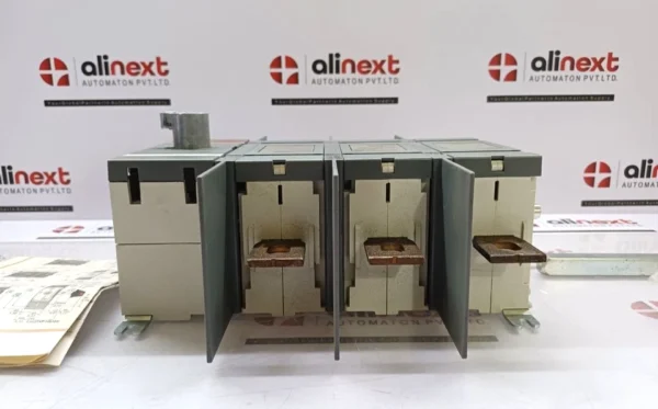 ABB OT315E03W 3-Pole Switch-Disconnector 315A 690V AC