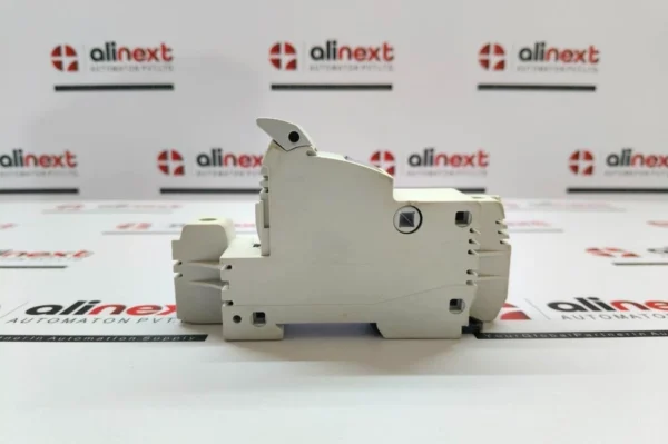 Bussmann CH221B Series Modular Fuse Holder 100A 690V 22x58 mm