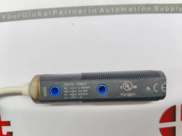 Datalogic S5N-PA-2-C21-NN Photoelectric Sensor (Slightly cracked)