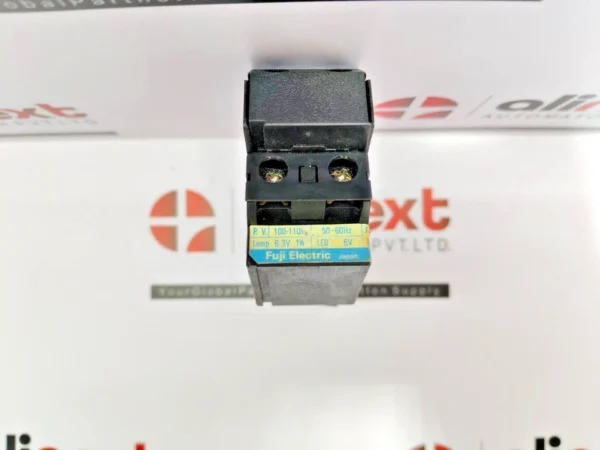 Fuji Electric AH22-PL2-A Illuminated Push Button 10A 600VAC Max