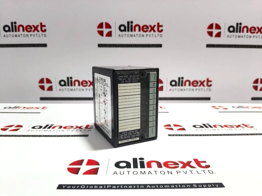 GE Fanuc  IC670MDL930K 8-Point Isolated Relay Output Module 44A731468-006R04