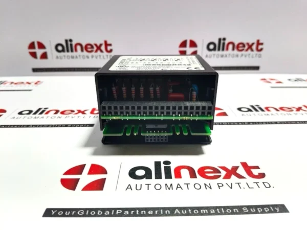 GE Fanuc  IC670MDL930K 8-Point Isolated Relay Output Module 44A731468-006R04