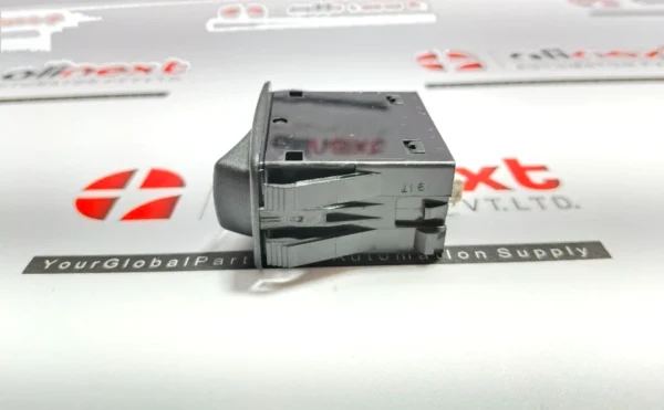 Honeywell FRN9 1-12BB Rocker Switch 20A 12V