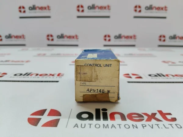 IDEC APNE188 W (White) pilot light 12V 50-60Hz 18V 2W