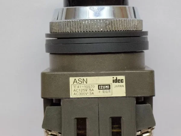 Idec ASN 41-10570 Series Selector Switch