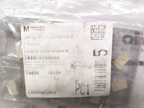 Lot of 10x Mouser Electronics  Rugged Socket 588-501645-1820