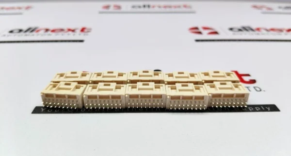 Lot of 10x Mouser Electronics  Rugged Socket 588-501645-1820