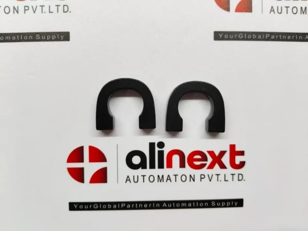 Lot of 2x Industrial U-shaped fastening clamp