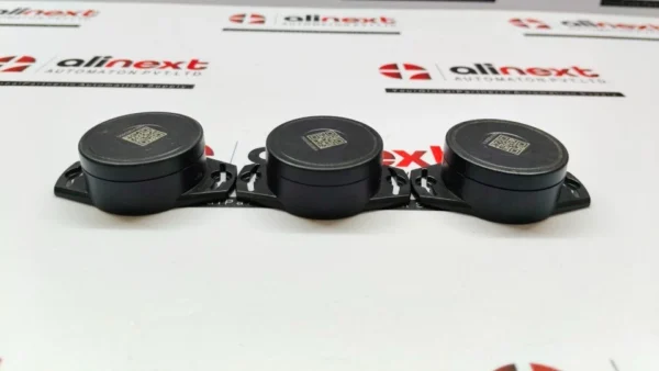 Lot of 3x Blue Charm Beacons / Bluetooth tracking Tag