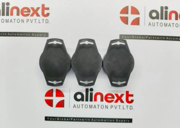 Lot of 3x Blue Charm Beacons / Bluetooth tracking Tag