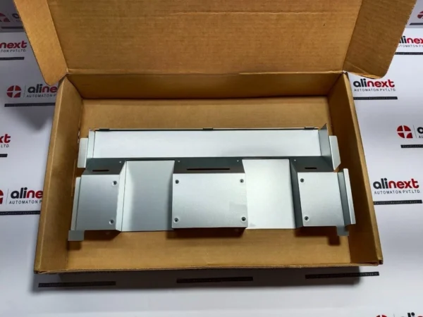 M30087-001 Custom Aluminum Mounting Bracket
