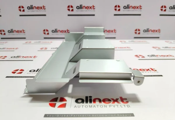 M30087-001 Custom Aluminum Mounting Bracket