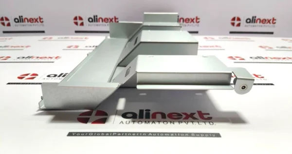 M3C082-O01 Custom Aluminum Mounting Bracket