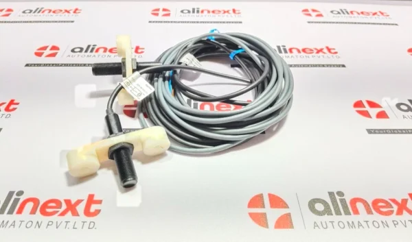 MacGregor Kone 252979 Photocells Complete Assembly 10 to 30VDC / 0.2A