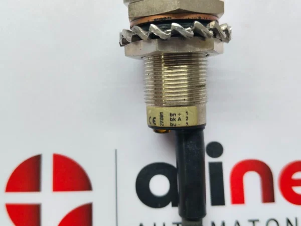 OMRON inductive proximity sensor TL-X5E2-E1