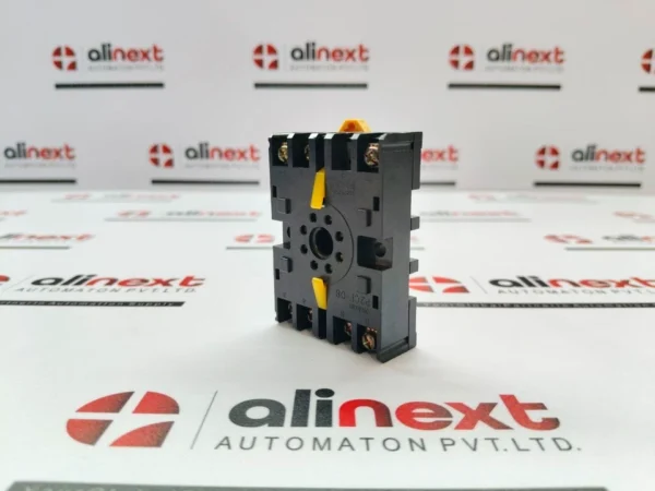 Omron P2CF-08 DIN Rail Mount 8-Pin Relay Socket