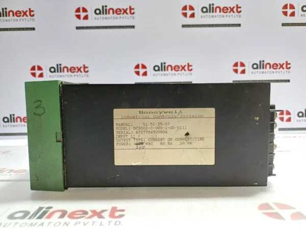 Parts for Honeywell UDC 3000 Temperature Controller DC3002-0-000-1-00-0111 240VAC 60Hz 