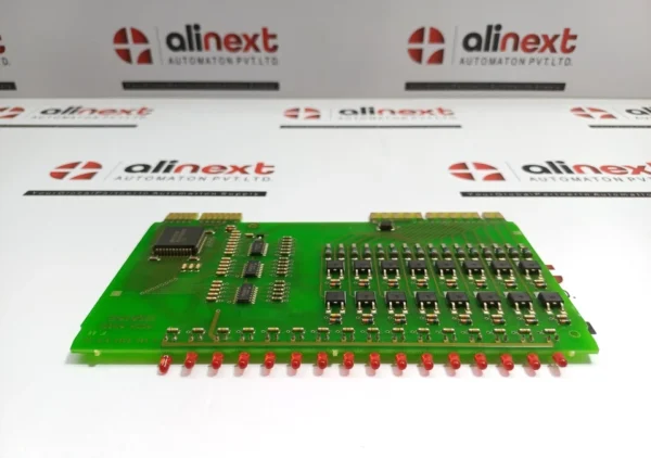 Saia PCD4.A400 (PCD4A400) Version B Digital Output Module (PCB only)