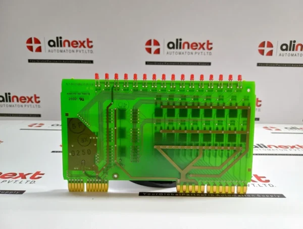 Saia PCD4.A400 (PCD4A400) Version B Digital Output Module (PCB only)