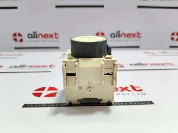 Schneider Electric LADR2 Off-Delay Time Delay Contact Block 0.1-30s 10A 690V