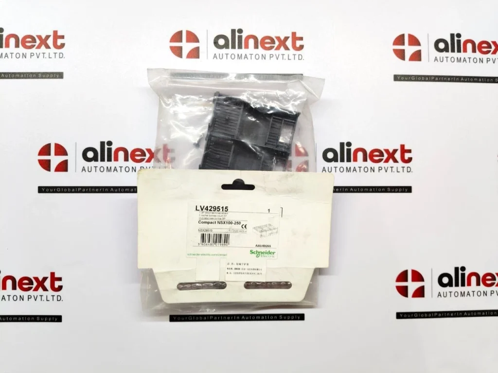 Schneider Electric LV429515 3-Pole Short Terminal Shield