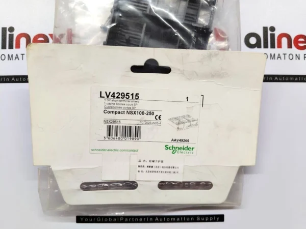 Schneider Electric LV429515 3-Pole Short Terminal Shield